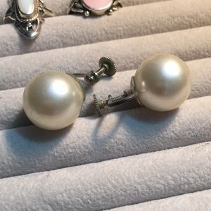 Faux Pearl Vintage earrings